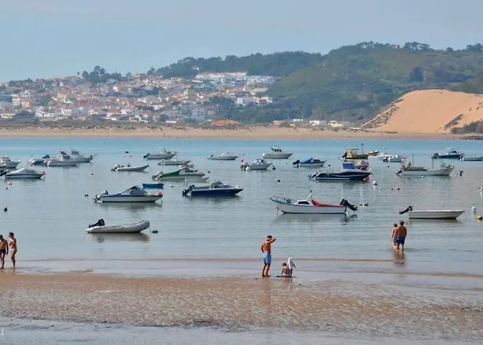 Hortas - Modern At Silvercoast - Portugal * Salir de Porto